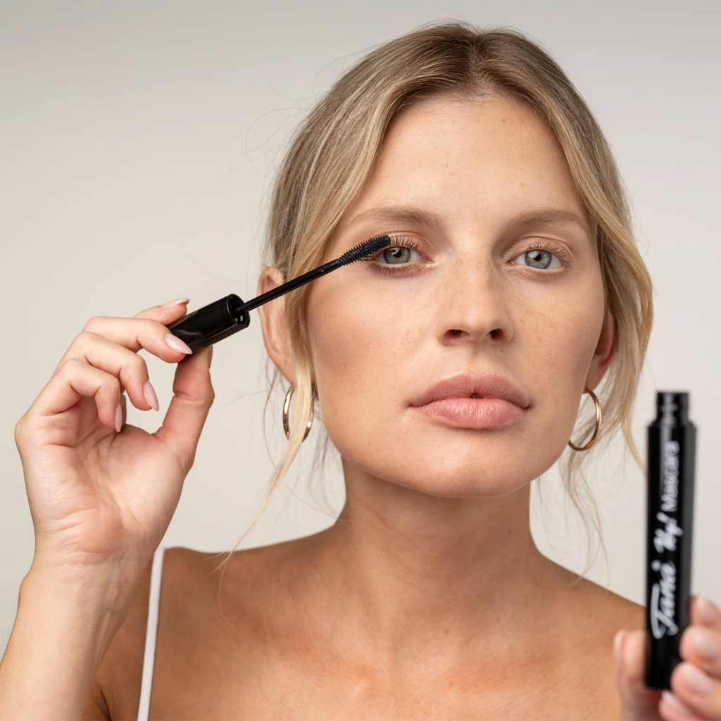 Tana-cosmetics Hy! Mascara – ravitseva ripsiväri Hyaluronihapolla (8,5 ml) - Silmämeikit - Tana-Cosmetics - Nicca.fi