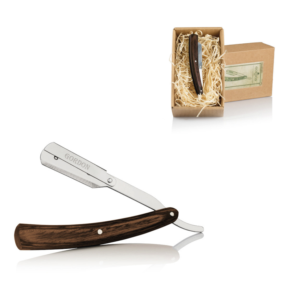 Gordon razor with a wooden handle